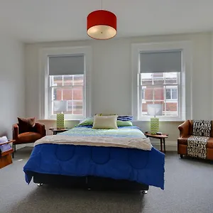  Apartment Portsea Place